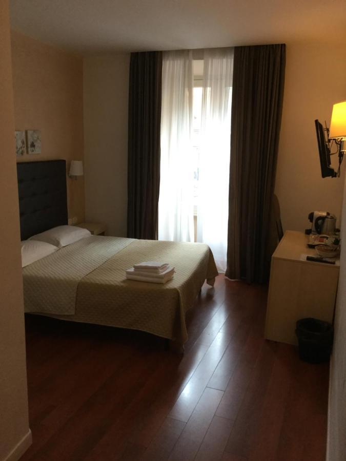 Elle Cavour Guest House Rome Exterior photo